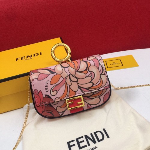 Torebka FENDI NANO BAGUETTE CHARM ze skóry naturalnej Nappa 7AR844 Kwiat