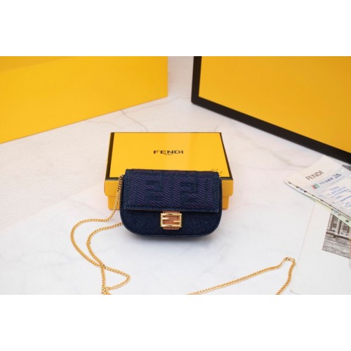 FENDI NANO BAGUETTE CHARM Torba płócienna Nappa 7AR844 Czarna