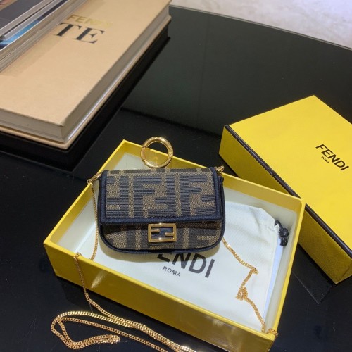 FENDI NANO BAGUETTE CHARM Torba płócienna Nappa 7AR844 Brązowa