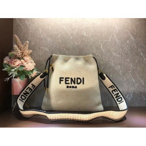 FENDI PACK MAŁA TOREBKA Mała torebka ze słomy plecionej F1529 beżowa