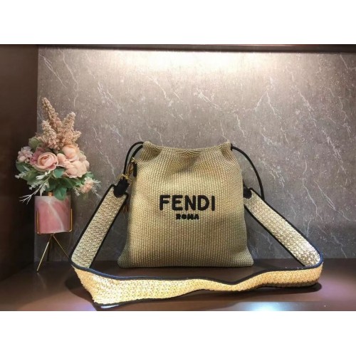 FENDI PACK MAŁA TOREBKA Mała torebka ze słomy plecionej F1529 brązowa