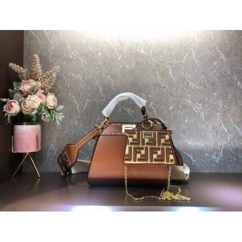 Fendi Peekaboo ISeeU Mała skórzana torebka F8636 brązowa