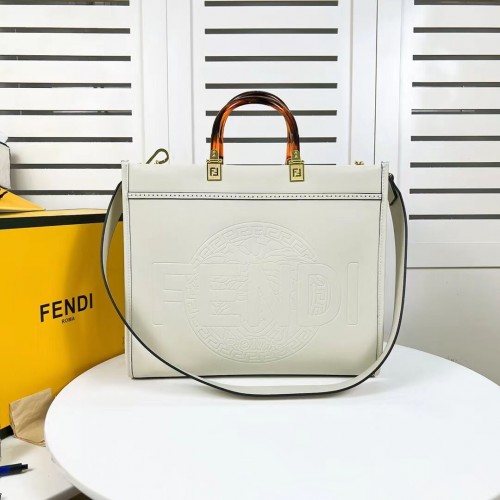 Fendi Sunshine Medium Fendace Printedleather Logo shopper F0873 biały