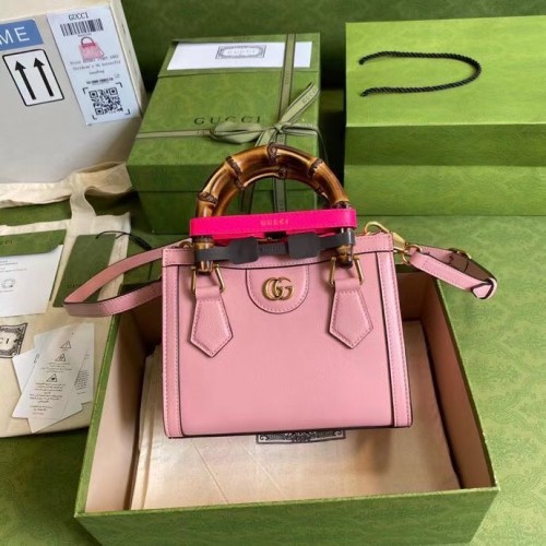 Mini torebka Gucci Diana 655661 różowa