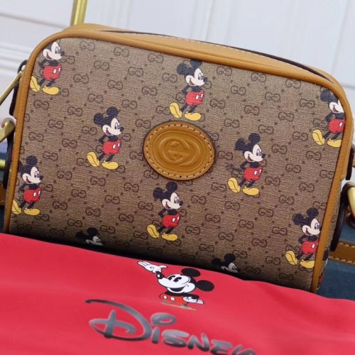 Mała torebka na ramię Gucci Disney x Mickey Mouse 602536 Brązowa