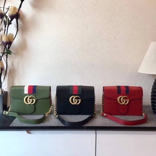 Torba na ramię Gucci GG Marmont ze skóry 476468