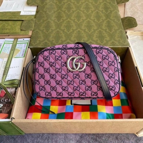 Mała torebka na ramię Gucci GG Marmont Multicolor 447632 różowa