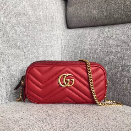 Torebka Gucci GG Marmont mini na łańcuszku 546581 czerwona