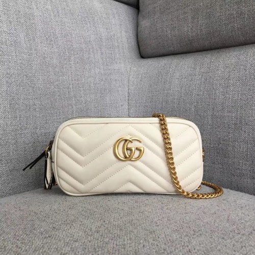 Torebka mini na łańcuszku Gucci GG Marmont 546581 biała