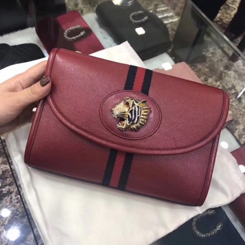 Mała torebka na ramię Gucci GG Marmont 570145 w kolorze wina