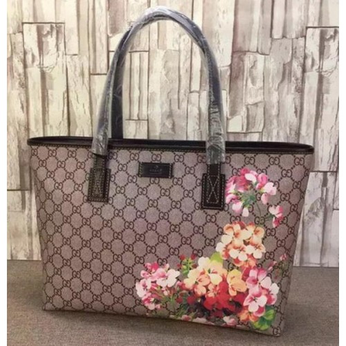 Gucci GG Supreme Canvas Tote Bags 211137 Sakura