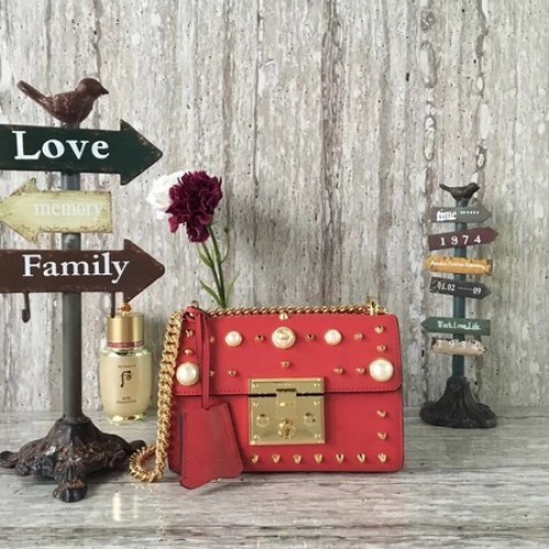 Torba na ramię Gucci Padlock ze skóry cielęcej 432182 w kolorze czerwonym