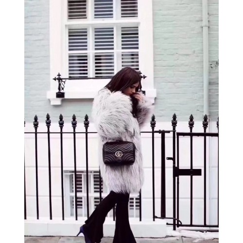 Mała torebka na ramię Gucci GG Marmont 498100 Czarna