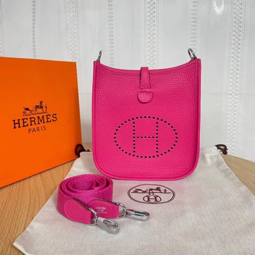 Hermes Evelyne oryginalna skórzana mini torebka na ramię H15698 w kolorze intensywnego różu