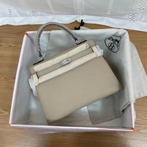Torebki na ramię Hermes Kelly 25 cm Epsom KL2755 jasnoszare i srebrne w odcieniu metalu