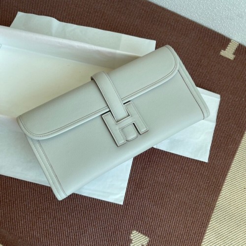 Hermes Original Jige Swift Leather Clutch 37088 Pearl grey