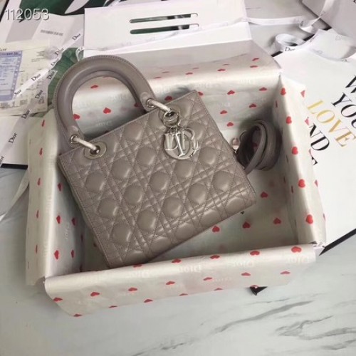 TOREBKA LADY DIOR LAMBSKIN CAL44550 metal w odcieniu szarości i srebra