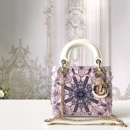LADY DIOR haftowana skóra bydlęca M0505
