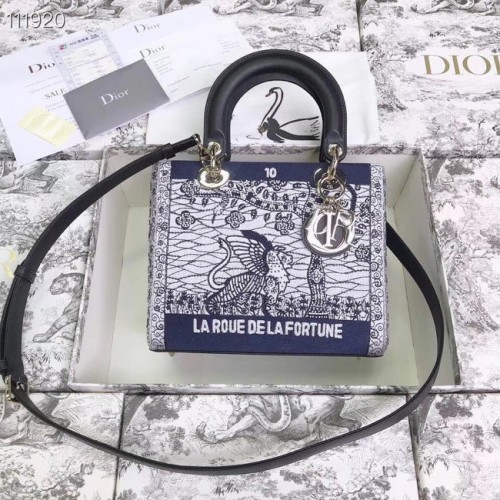 LADY DIOR haftowana skóra bydlęca M0565-4