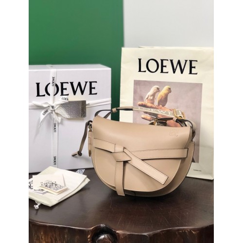 Loewe mała torebka typu crossbody oryginalna skóra 8087 morela
