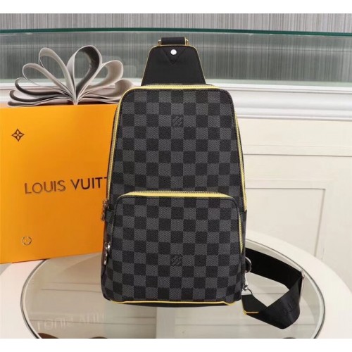 Louis Vuitton AVENUE TOREBKA NA RAMIĄCZKĘ N42424