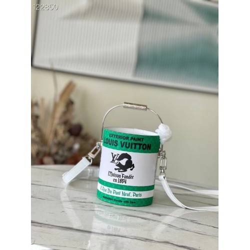 Louis Vuitton Louis Vuitton PUSZKA Z FARBĄ M81590 zielona