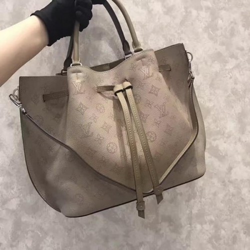Skórzana torba GIROLATA Louis Vuitton Mahina M54403 Szara