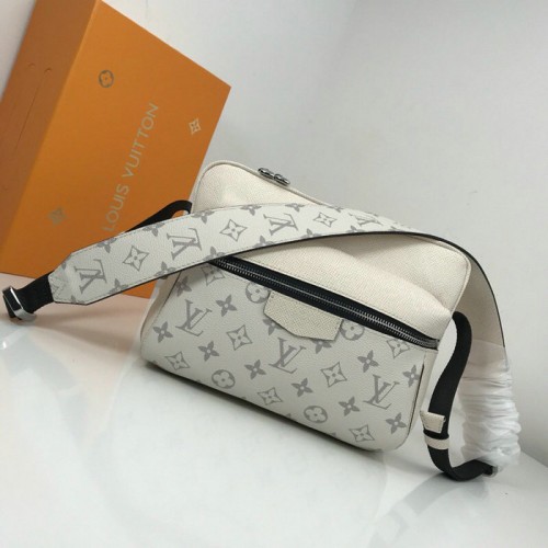 Torba listonoszka Louis Vuitton Monogram Canvas PM White M43845