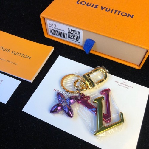 Wisiorki Louis Vuitton 00971