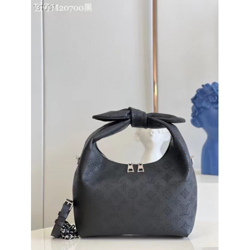 Louis Vuitton WHY KNOT PM M20700 czarny