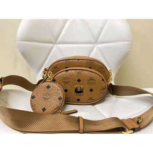 Wielofunkcyjna torba na ramię MCM Essential Visetos ze skóry cielęcej MCM96858 Camel