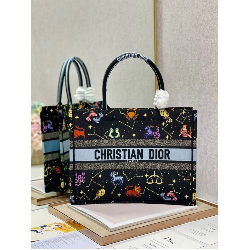 ŚREDNIA TORBA DIOR BOOK TOTE Czarna wielokolorowa Dior Pixel Zodiac Haft M1296ZRUV