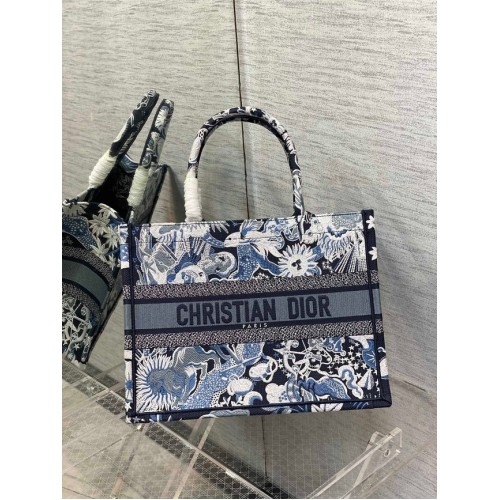 ŚREDNIA TORBA DIOR BOOK TOTE Latte D-Constellation Haft M1296ZRUV-2