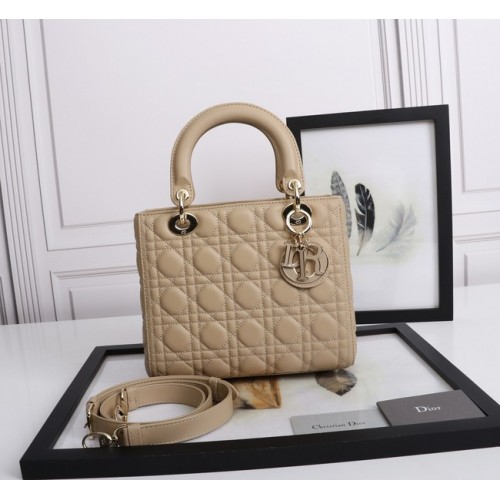 ŚREDNIA TORBA LADY DIOR Cannage Lambskin M0565E morelowa