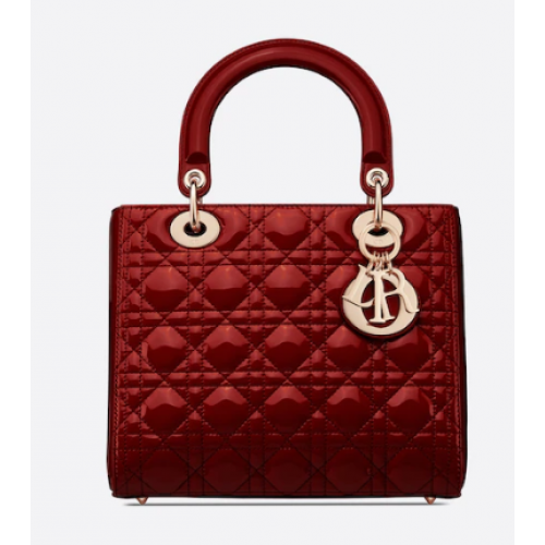 ŚREDNIA TOREBKA LADY DIOR Cherry Red Patent Cannage Calfskin M0565OW