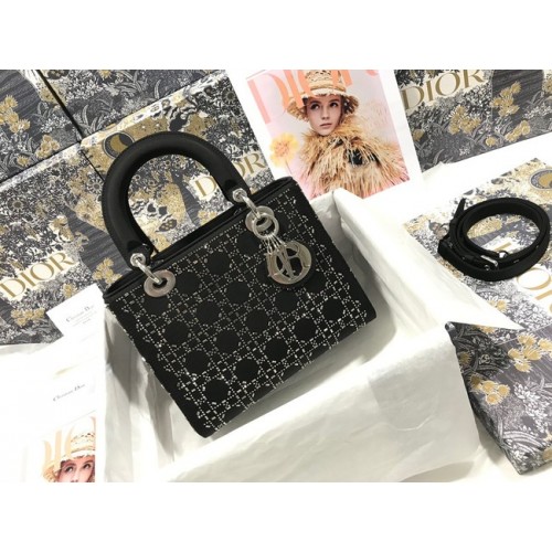 TOREBKA ŚREDNIA LADY DIOR skóra M0565E czarna