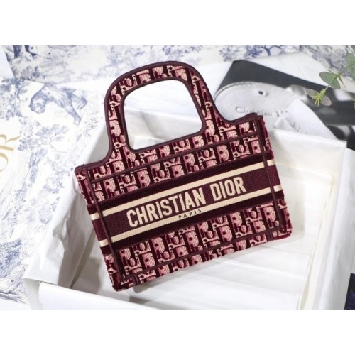MINI DIORAMOUR DIOR BOOK TOTE Burgundy Cannage haftowany aksamit S5475ZB