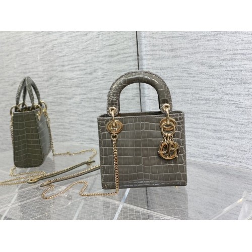 MINI TOREBKA LADY DIOR Cannage krokodyl cielęca C0966 szara