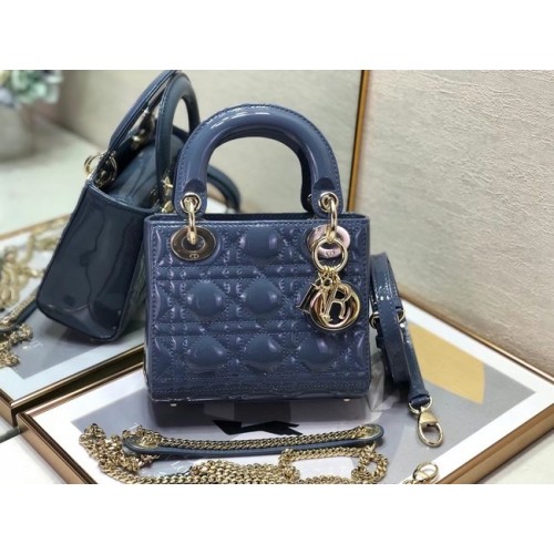MINI TOREBKA LADY DIOR Lakierowana skóra cielęca Cannage M0505O Royal Blue