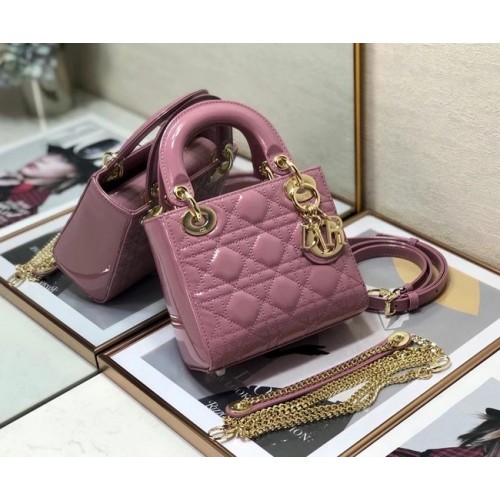MINI TOREBKA LADY DIOR Lakierowana skóra cielęca Cannage M0505O różowa