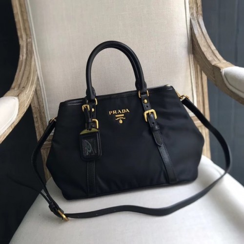 Torba typu tote Prada Black Nylon BN1841 czarna