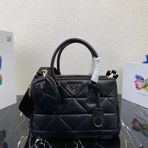 Torba Prada Spectrum ze skóry nappa 1BG863 w kolorze czarnym