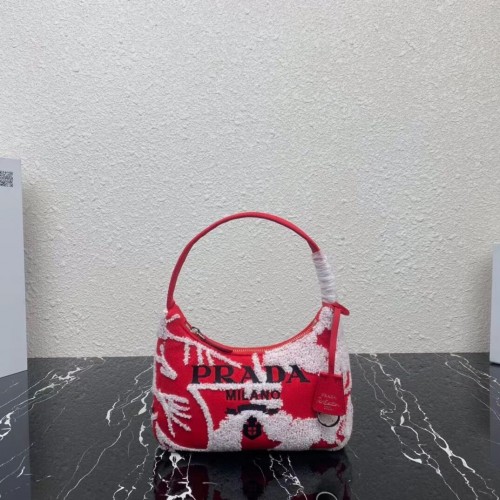 Prada Re-Edition 2000 haftowana mini torebka z drelichu 1NE515 czerwona