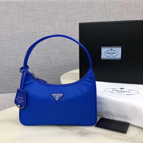 Prada Re-Edition 2000 nylonowa mini torebka 1NE515 Electro optic blue