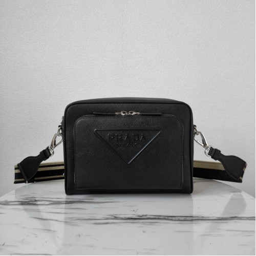 Prada Re-Edition 2005 torebka ze skóry Saffiano 2HD052 czarna