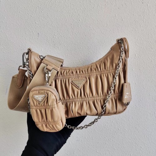 Prada Re-Edition 2005 skórzana torba 1BH20 Biscuits