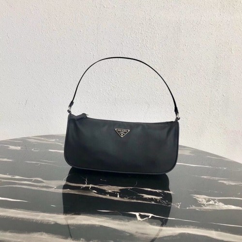 Torba typu tote Prada Re-Edition nylonowa 1N1419 czarna