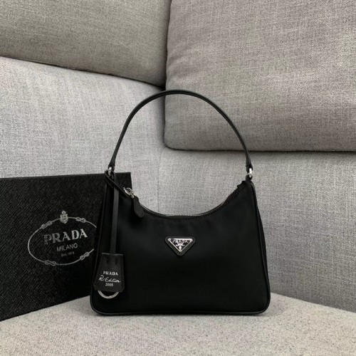 Torba typu tote Prada Re-Edition nylon 91204 czarna