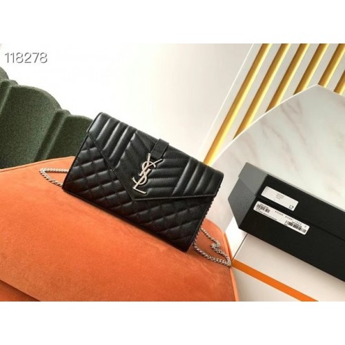 PORTFEL SAINT LAURENT Z MONOGRAMEM NA ŁAŃCUCHU Z MIESZANEJ SKÓRY TŁOCZONEJ MATELASSE GRAIN DE POUDRE 620280 CZARNY I SILouis VuittonER