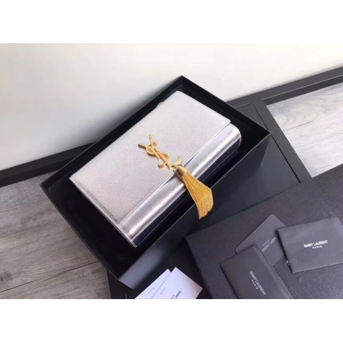 SAINT LAURENT Średnia torebka typu cross-body Kate 18831 Srebrna